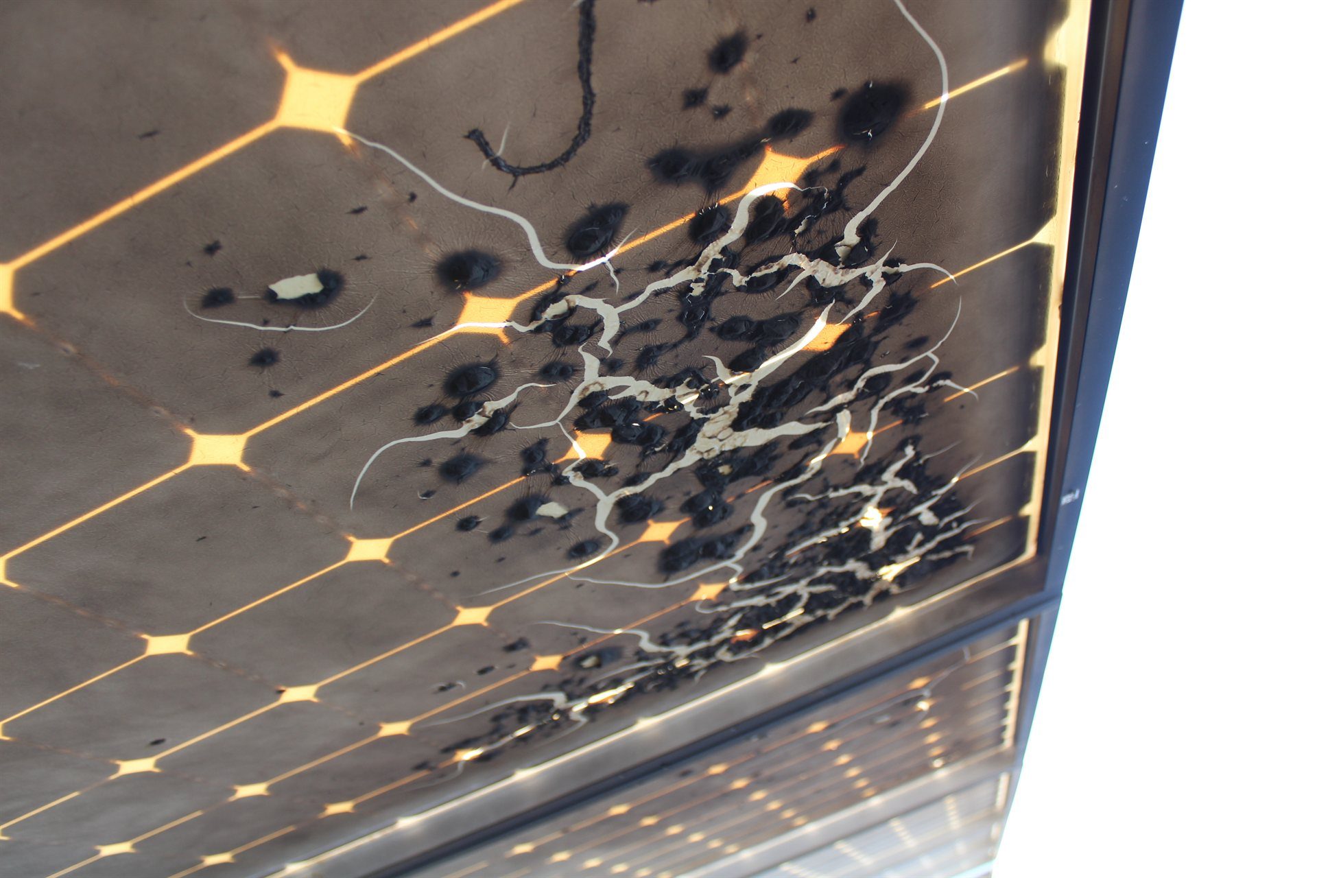 Expert analysis of solar panel fire origin involving electrical components